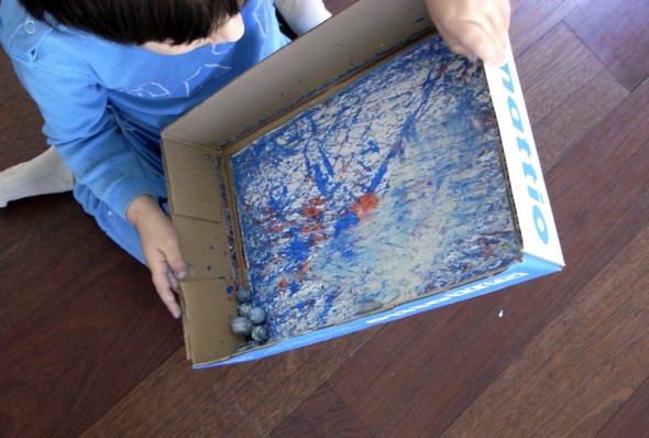 Pintar con canicas
