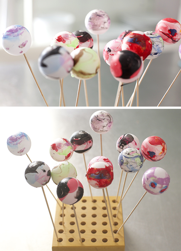 Ping-pong ball planets