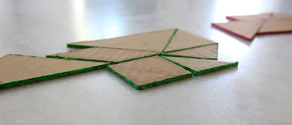 Tangram aus Pappe und Knete