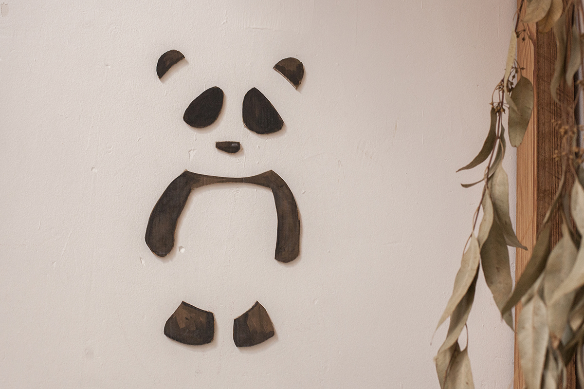 Panda en relieve para la pared